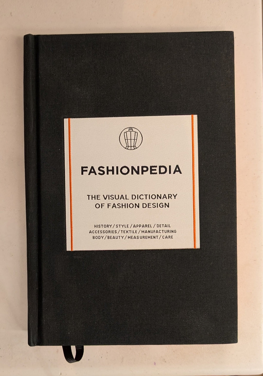 Fashionpedia The Visual Dictionary of Fashion Design