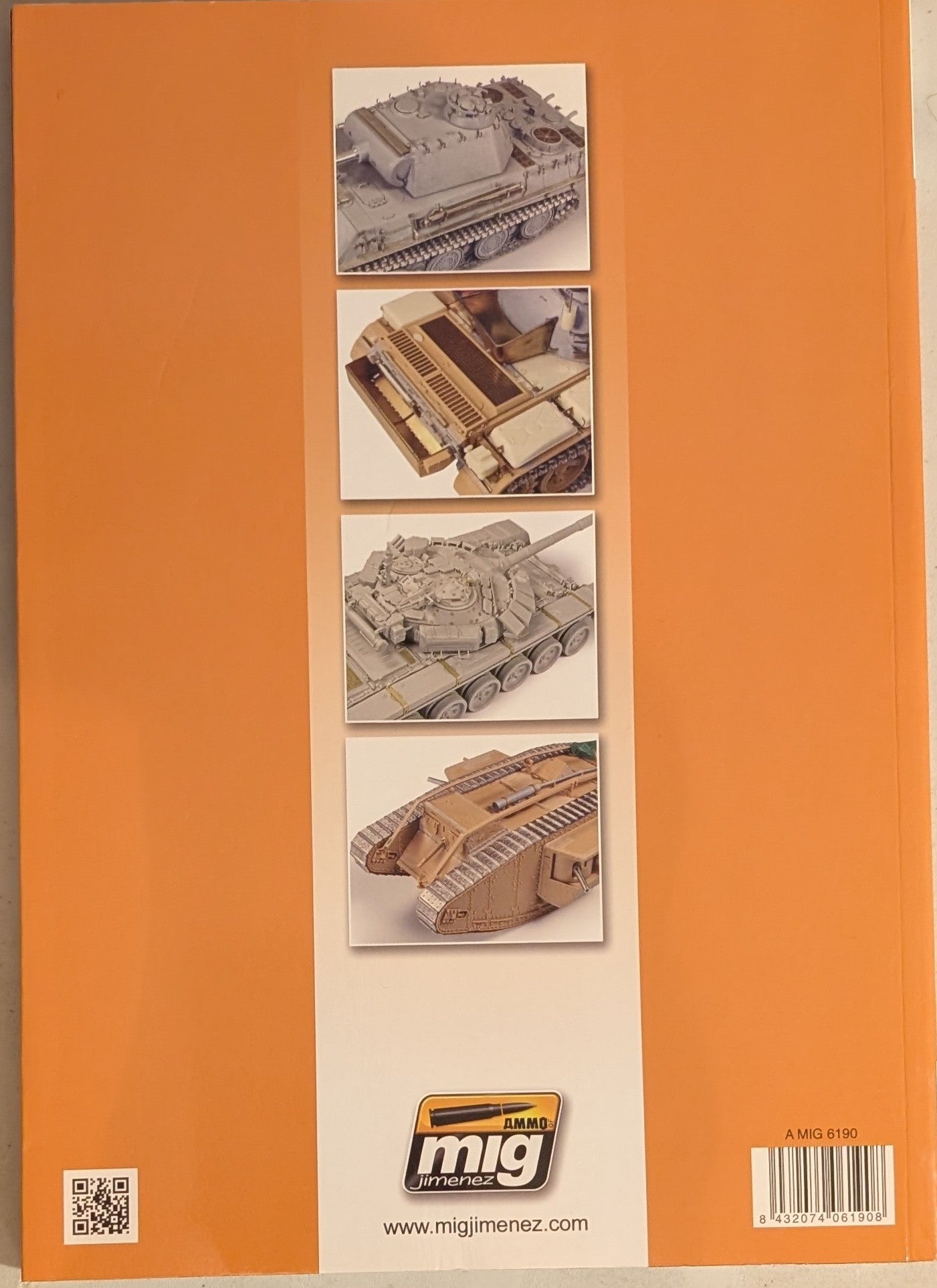 Encyclopedia of Armored Vehicles: Modeling Techniques